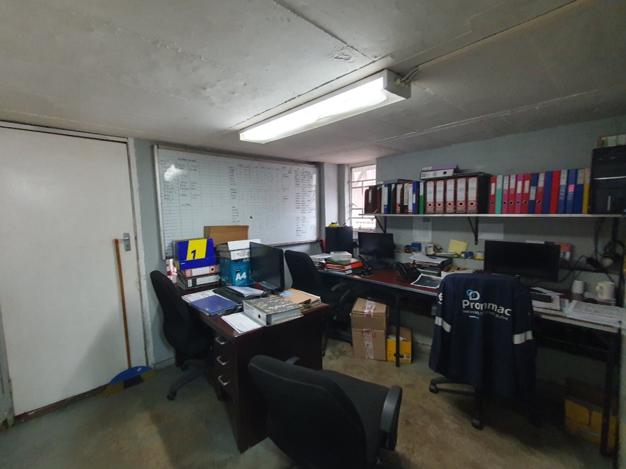 To Let Commercial Property for Rent in Jacobs KwaZulu-Natal