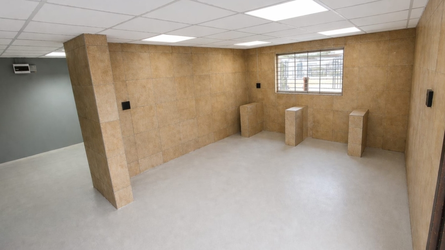 To Let Commercial Property for Rent in Bluff KwaZulu-Natal