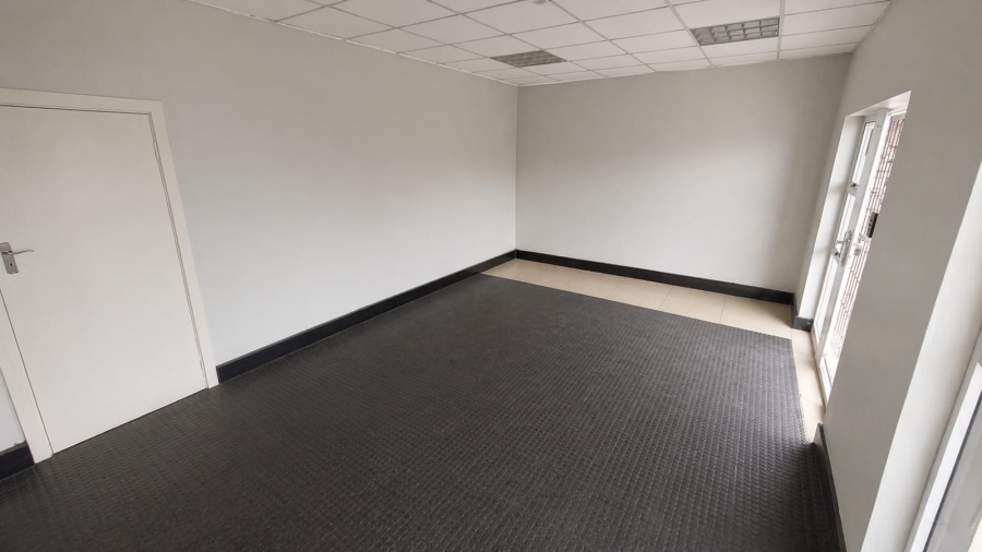 To Let Commercial Property for Rent in Bluff KwaZulu-Natal