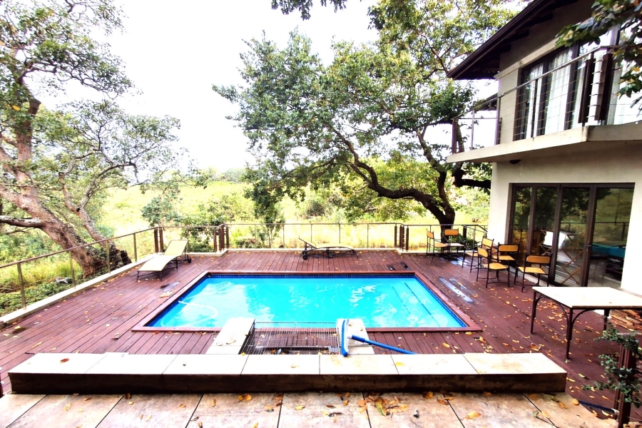 4 Bedroom Property for Sale in Port Edward KwaZulu-Natal