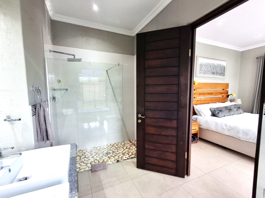 4 Bedroom Property for Sale in Port Edward KwaZulu-Natal