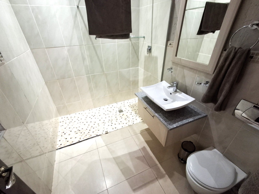 4 Bedroom Property for Sale in Port Edward KwaZulu-Natal