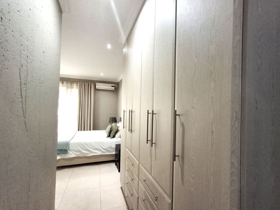 4 Bedroom Property for Sale in Port Edward KwaZulu-Natal