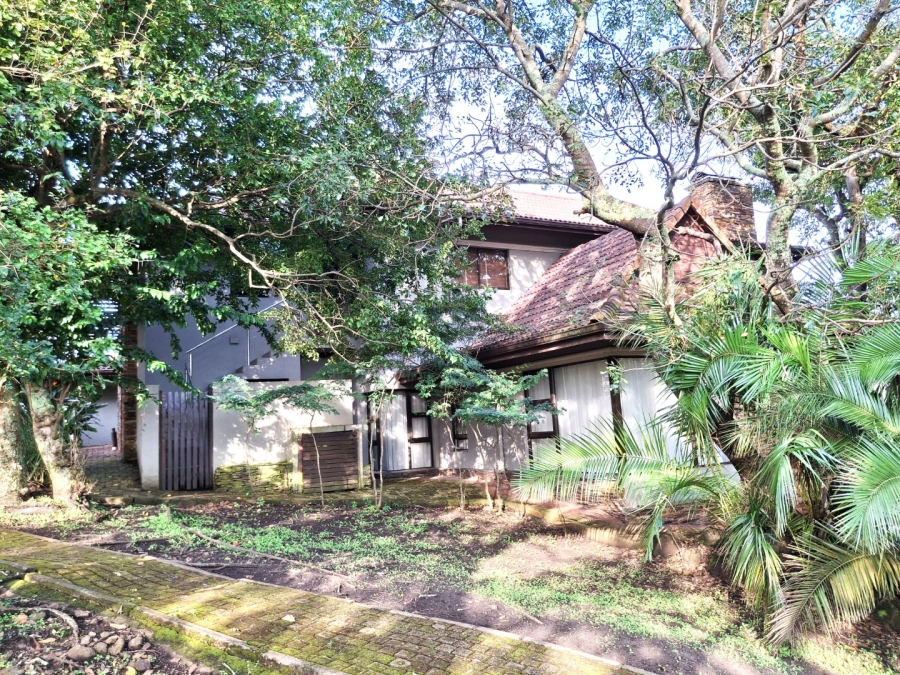 4 Bedroom Property for Sale in Port Edward KwaZulu-Natal