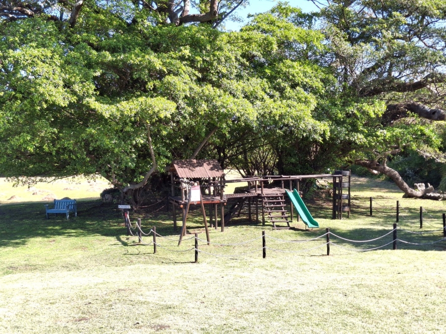 4 Bedroom Property for Sale in Port Edward KwaZulu-Natal