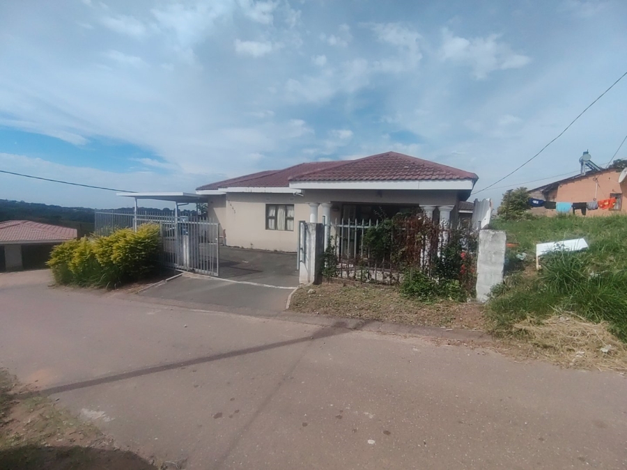  Bedroom Property for Sale in Savannah Park KwaZulu-Natal