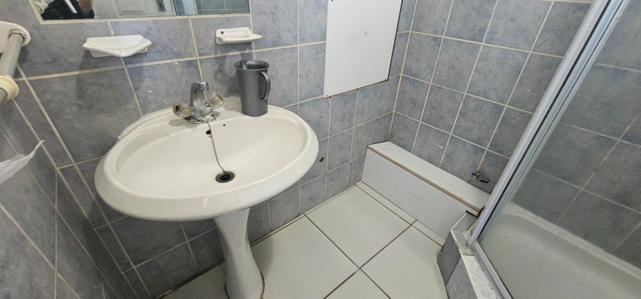 2 Bedroom Property for Sale in North Beach KwaZulu-Natal