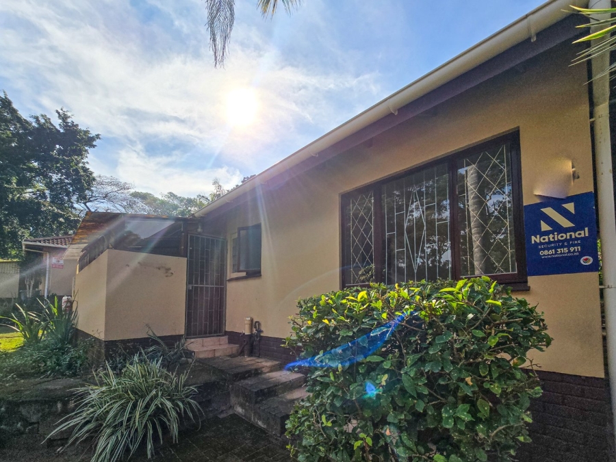 2 Bedroom Property for Sale in Anerley KwaZulu-Natal