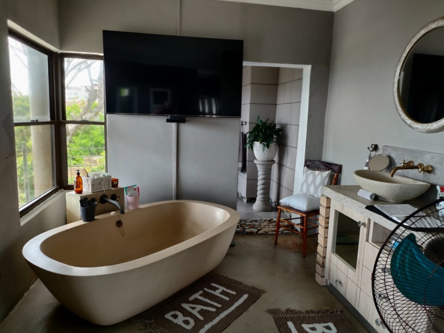 4 Bedroom Property for Sale in Ramsgate KwaZulu-Natal