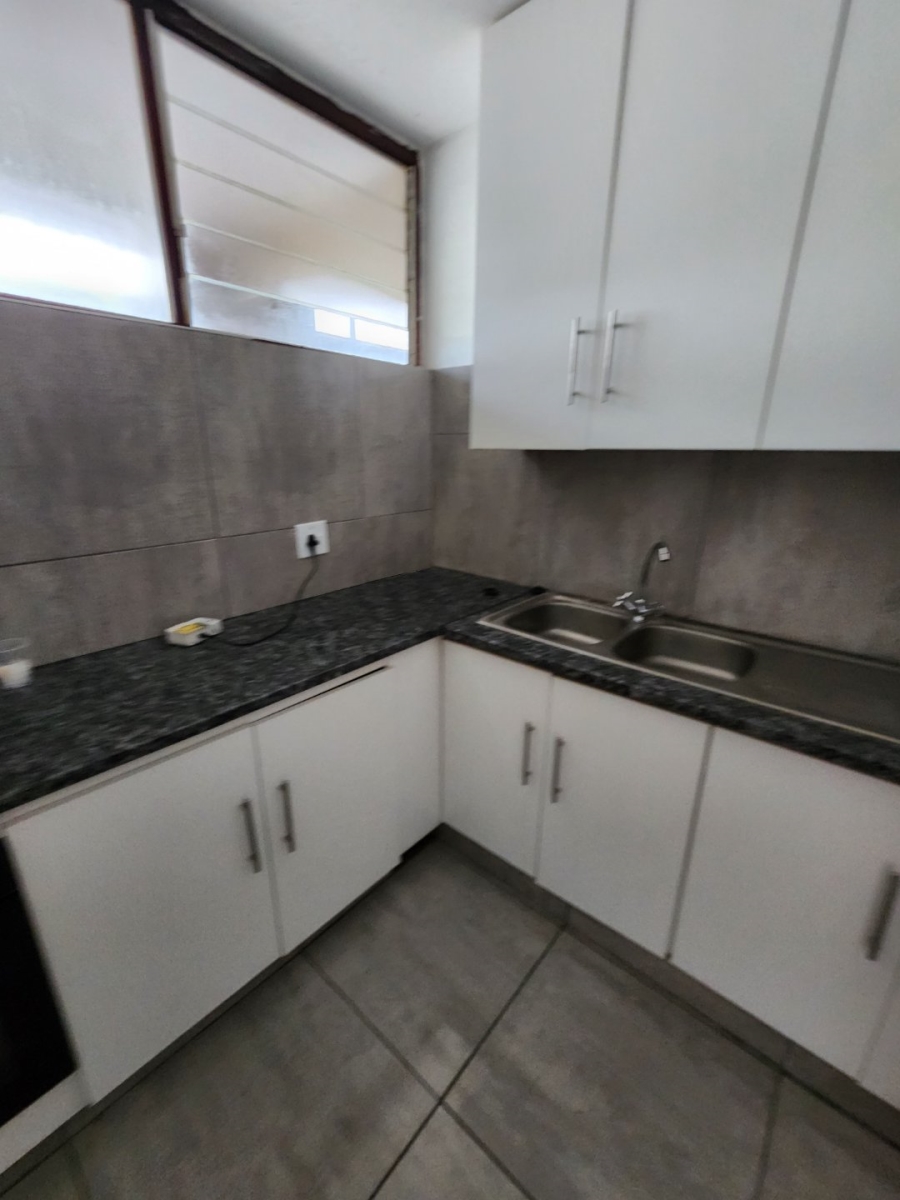 3 Bedroom Property for Sale in Amanzimtoti KwaZulu-Natal