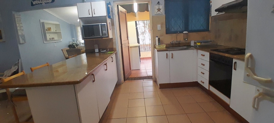 4 Bedroom Property for Sale in Uvongo KwaZulu-Natal