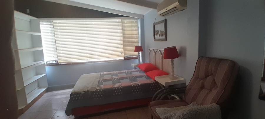 4 Bedroom Property for Sale in Uvongo KwaZulu-Natal