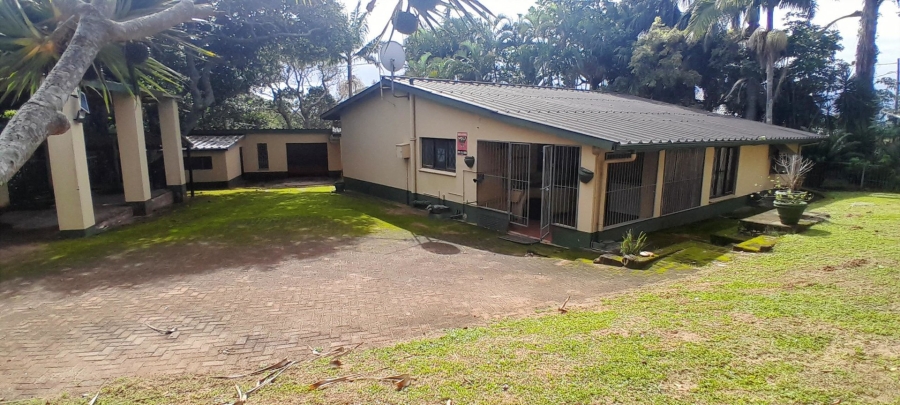 4 Bedroom Property for Sale in Uvongo KwaZulu-Natal