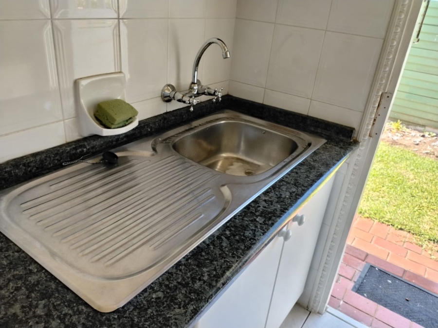 2 Bedroom Property for Sale in Scottburgh Central KwaZulu-Natal