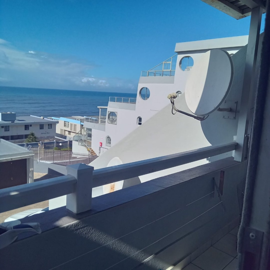 2 Bedroom Property for Sale in Uvongo KwaZulu-Natal