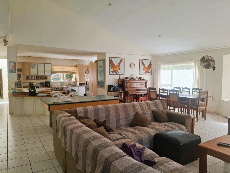 5 Bedroom Property for Sale in Ramsgate KwaZulu-Natal