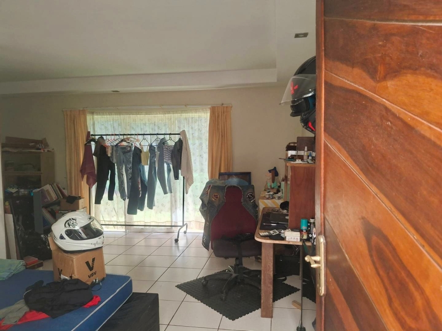5 Bedroom Property for Sale in Ramsgate KwaZulu-Natal