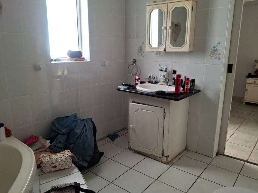 5 Bedroom Property for Sale in Ramsgate KwaZulu-Natal