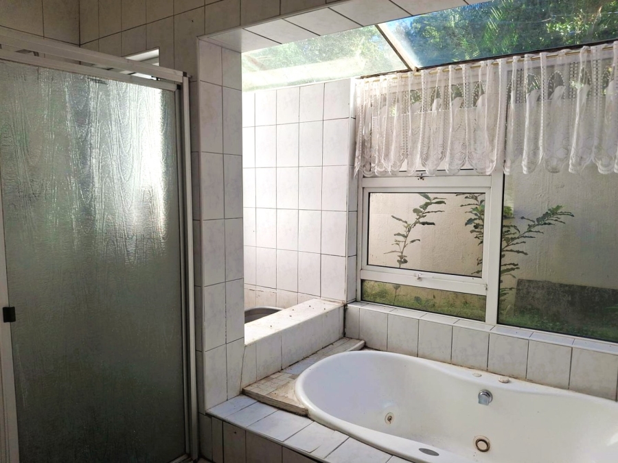 5 Bedroom Property for Sale in Ramsgate KwaZulu-Natal