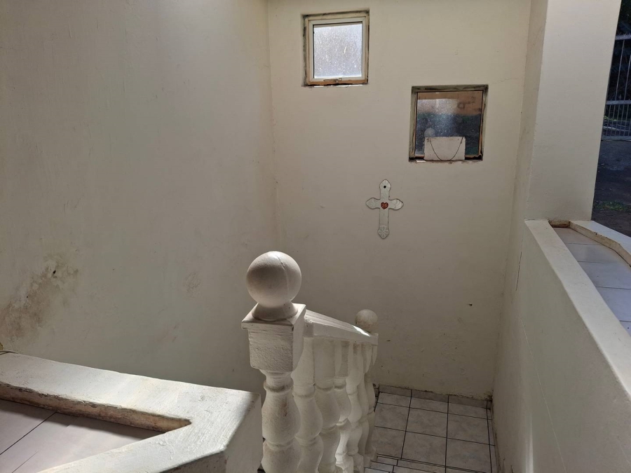 5 Bedroom Property for Sale in Ramsgate KwaZulu-Natal