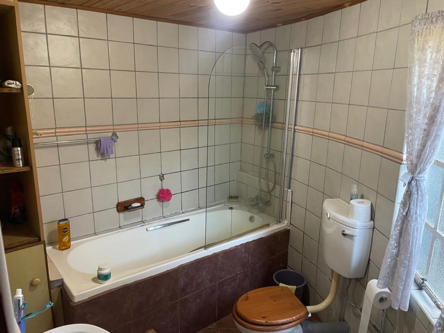 1 Bedroom Property for Sale in Woodgrange KwaZulu-Natal