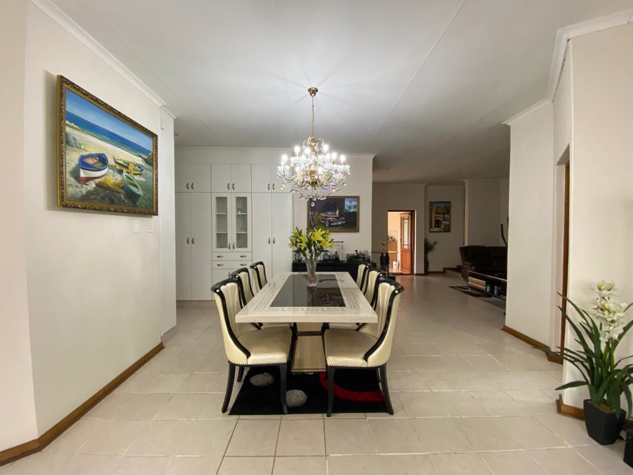 3 Bedroom Property for Sale in Schuinshoogte KwaZulu-Natal