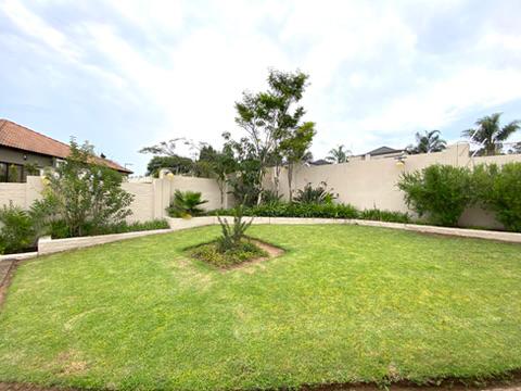 3 Bedroom Property for Sale in Schuinshoogte KwaZulu-Natal