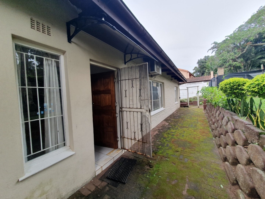 5 Bedroom Property for Sale in Glenmore KwaZulu-Natal