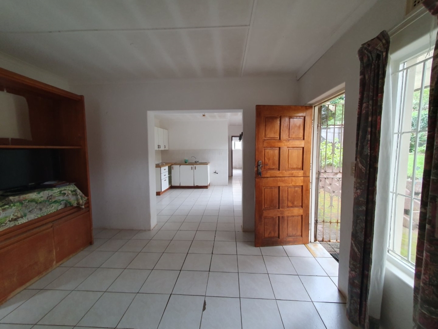 5 Bedroom Property for Sale in Glenmore KwaZulu-Natal