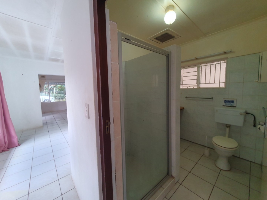 5 Bedroom Property for Sale in Glenmore KwaZulu-Natal