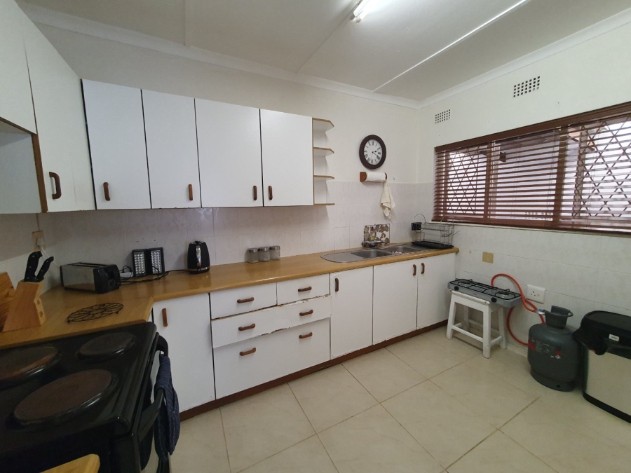 5 Bedroom Property for Sale in Glenmore KwaZulu-Natal
