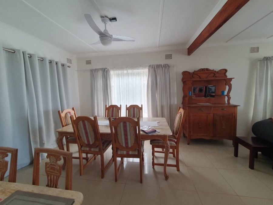5 Bedroom Property for Sale in Glenmore KwaZulu-Natal