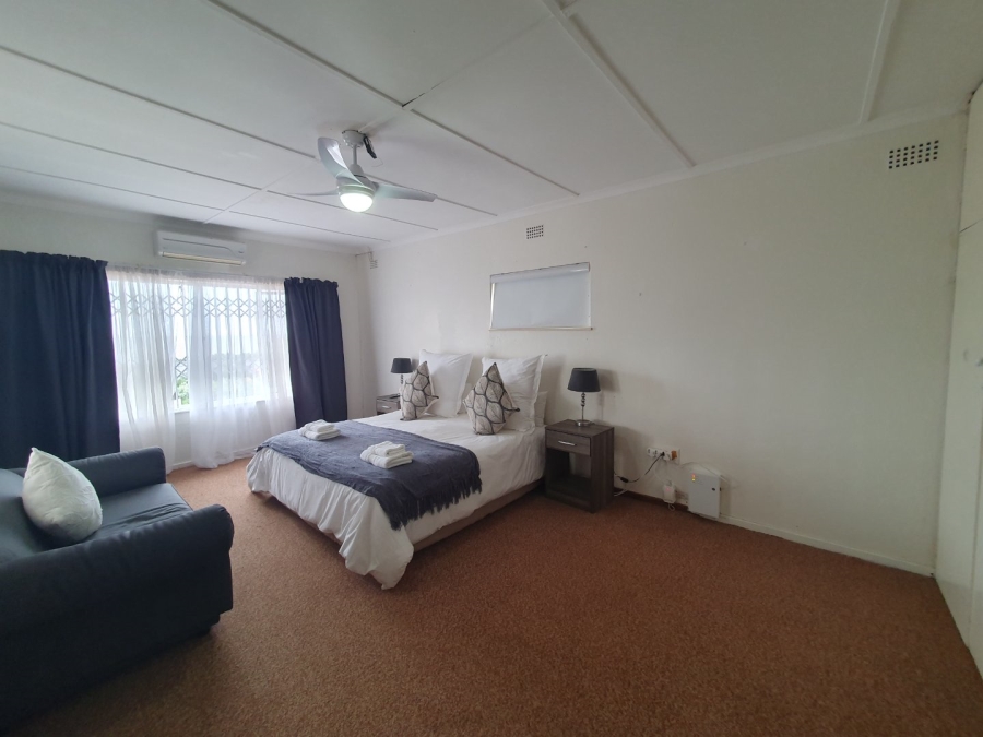 5 Bedroom Property for Sale in Glenmore KwaZulu-Natal