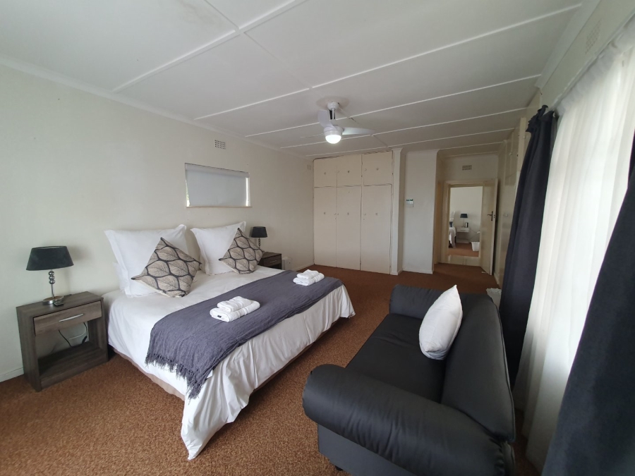 5 Bedroom Property for Sale in Glenmore KwaZulu-Natal