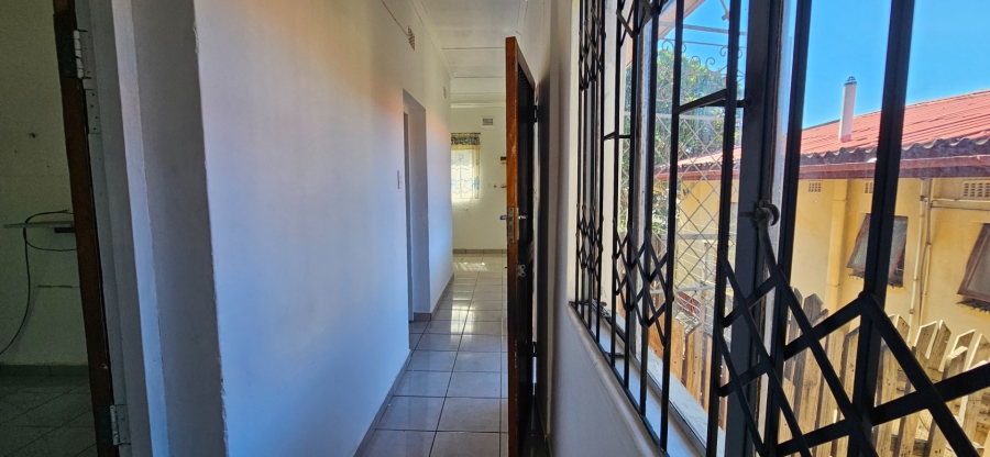 To Let 2 Bedroom Property for Rent in Highridge KwaZulu-Natal