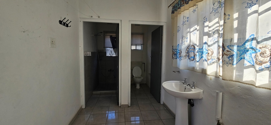 To Let 2 Bedroom Property for Rent in Highridge KwaZulu-Natal
