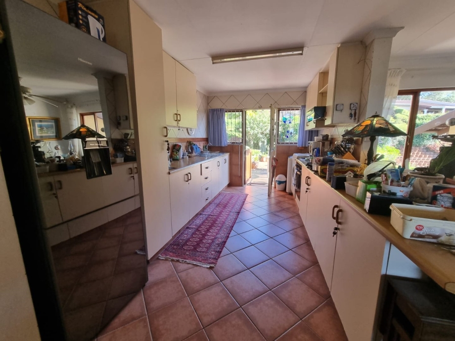 2 Bedroom Property for Sale in Anerley KwaZulu-Natal