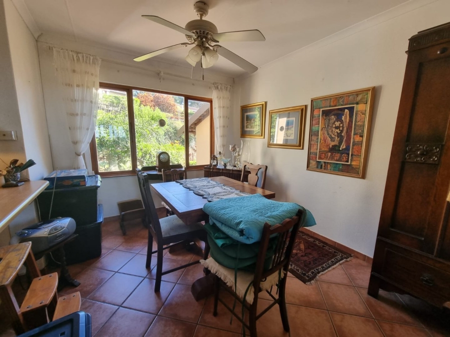 2 Bedroom Property for Sale in Anerley KwaZulu-Natal