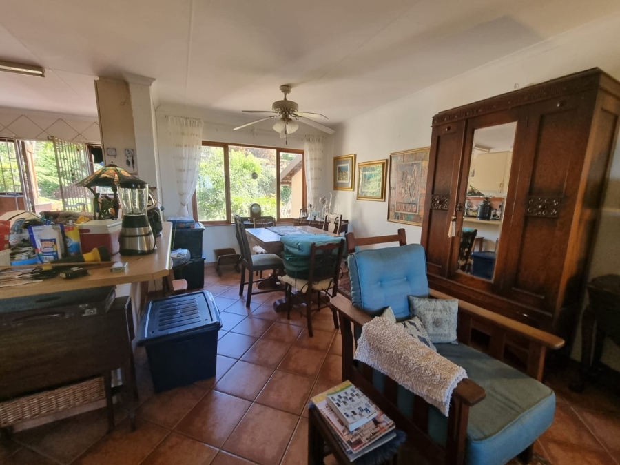 2 Bedroom Property for Sale in Anerley KwaZulu-Natal