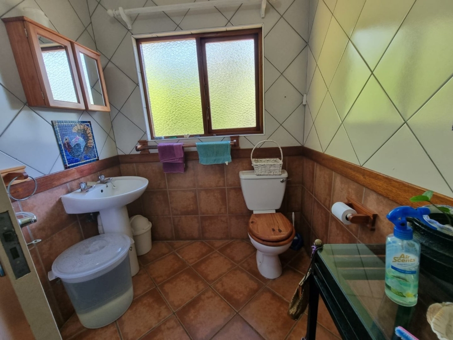 2 Bedroom Property for Sale in Anerley KwaZulu-Natal