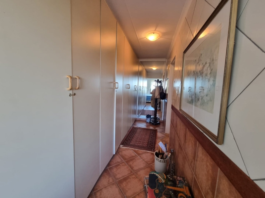 2 Bedroom Property for Sale in Anerley KwaZulu-Natal