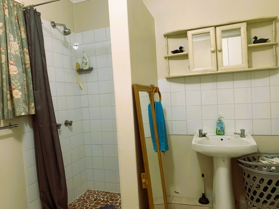2 Bedroom Property for Sale in Waterfall KwaZulu-Natal