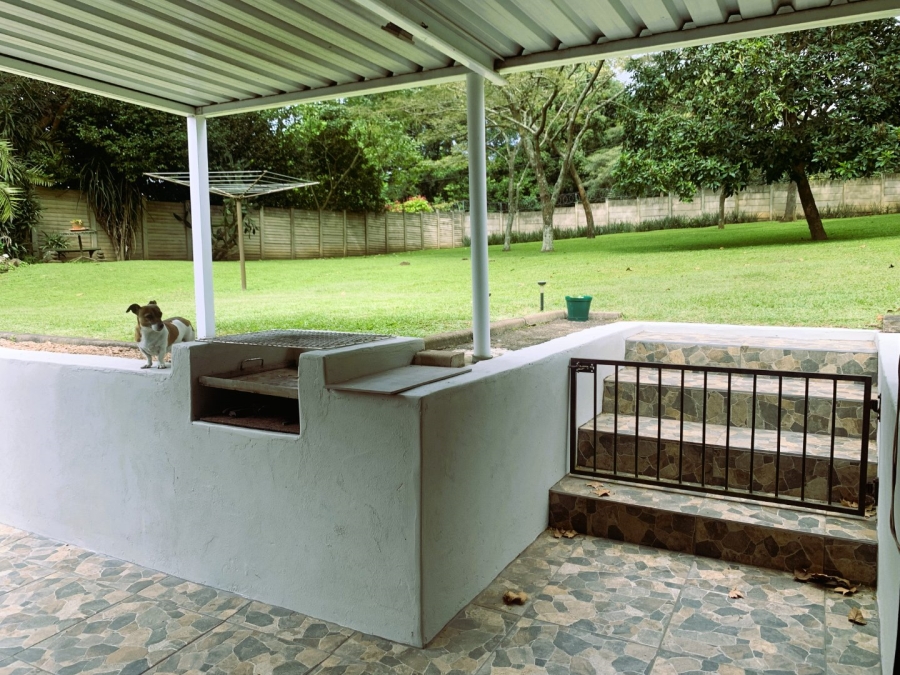 2 Bedroom Property for Sale in Waterfall KwaZulu-Natal