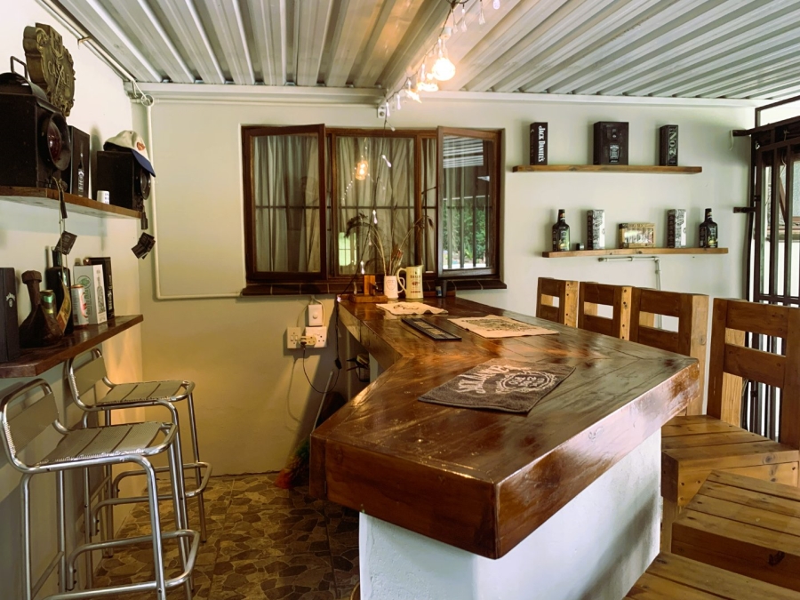 2 Bedroom Property for Sale in Waterfall KwaZulu-Natal