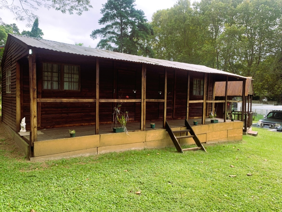 2 Bedroom Property for Sale in Waterfall KwaZulu-Natal