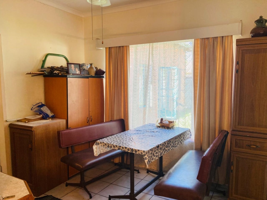8 Bedroom Property for Sale in Pioneer Park KwaZulu-Natal