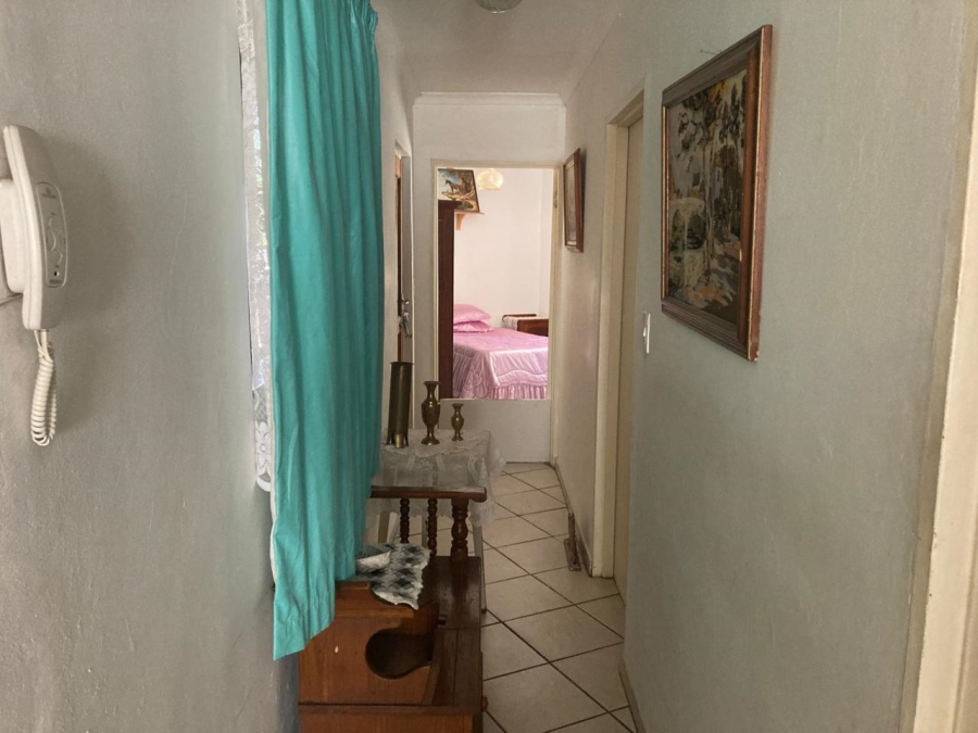 8 Bedroom Property for Sale in Pioneer Park KwaZulu-Natal