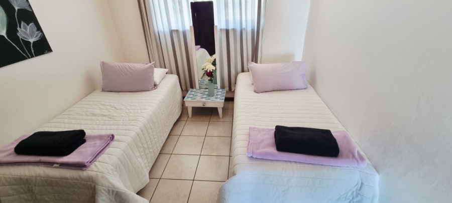 2 Bedroom Property for Sale in Beacon Rocks KwaZulu-Natal