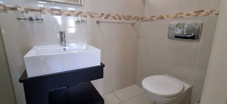 2 Bedroom Property for Sale in Umhlanga Ridge KwaZulu-Natal