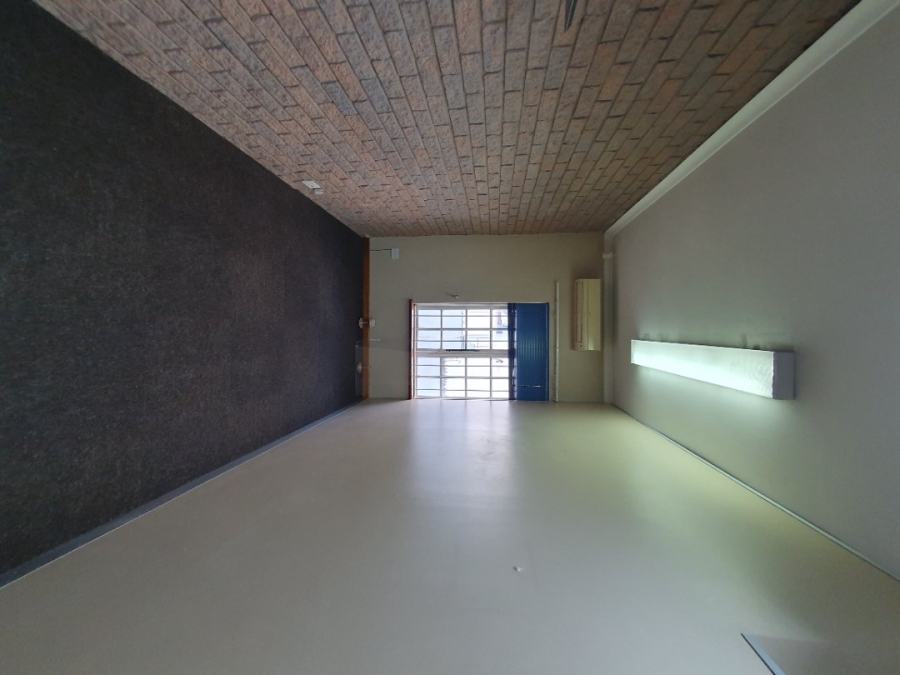 To Let Commercial Property for Rent in Bluff KwaZulu-Natal